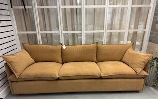 Archie Sofa - Outlet