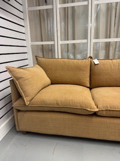 Archie Sofa - Outlet