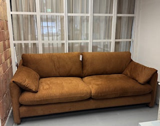 Sloane Sofa - Outlet